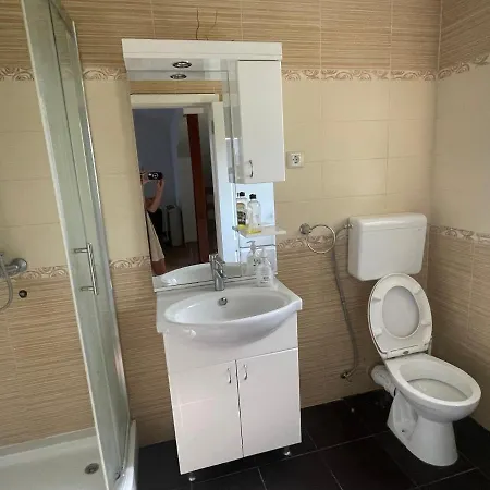 Vila Odmor Na Dunavu Beocin Exterior photo